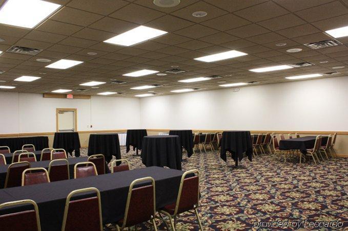 Ramada By Wyndham Bismarck Facilidades foto