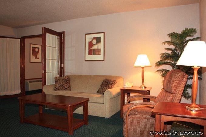 Ramada By Wyndham Bismarck Quarto foto
